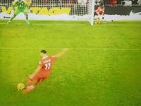 利物浦客场大胜新特里斯级队，稳固领先地位