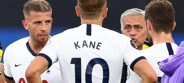 1xBit体育馆-切尔西击败热刺，继续豪取三分