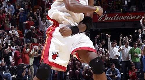 1xBit体育在线-包含「老鹰逆转热火」改写为「老鹰成功逆转战胜热火」的词条