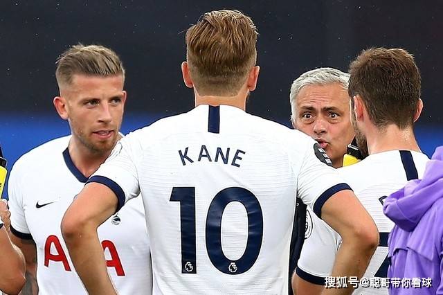 切尔西击败热刺,继续豪取三分 切尔西击败热刺,继续豪取三分